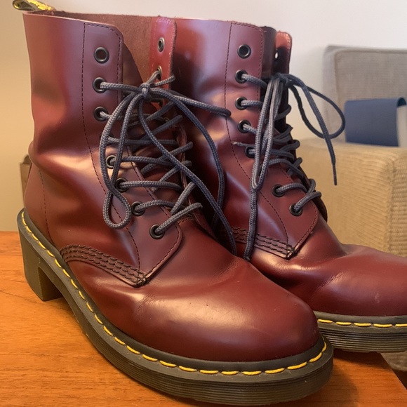 DOC MARTENS 1460 AIR WAIR CHERRY RED MAROON BURGUNDY LACEUP BOOTS,COMBAT… - Picture 1 of 14